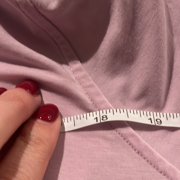 Zella Pink V Neck Active Shirt- New Without Tags- 3X - Picture 4 of 5